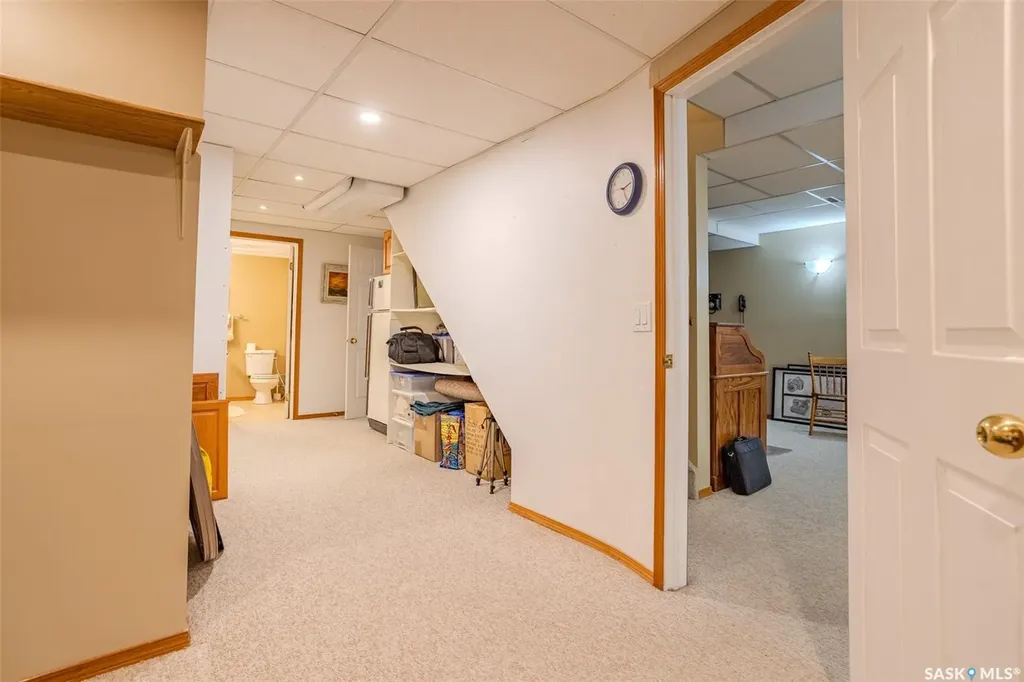 406 Braeburn Crescent Saskatoon SK S7V 1A5