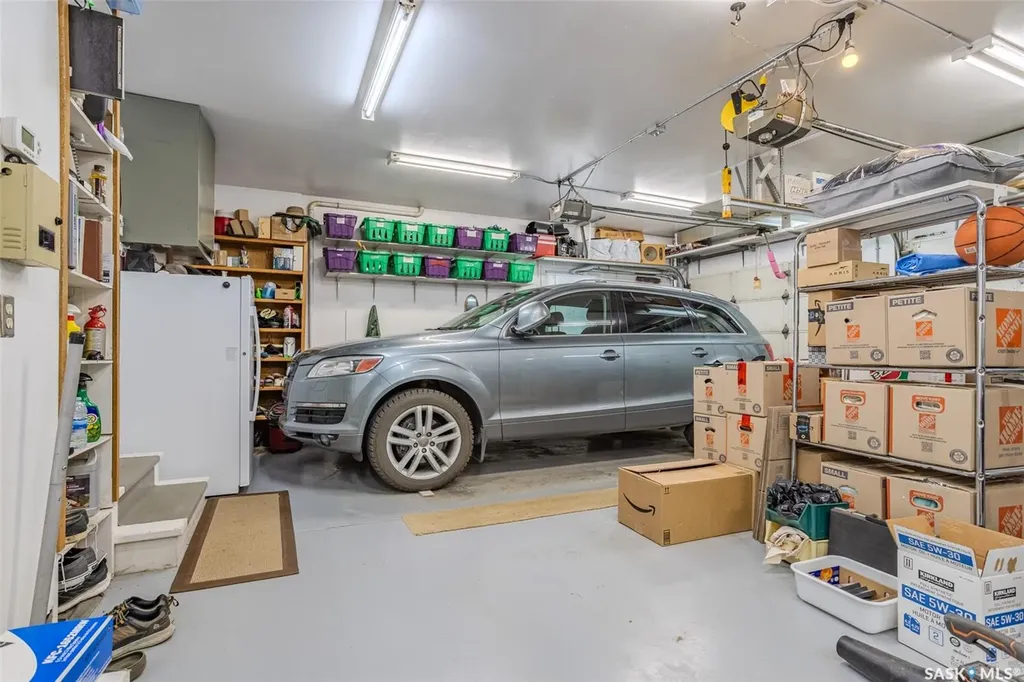 406 Braeburn Crescent Saskatoon SK S7V 1A5