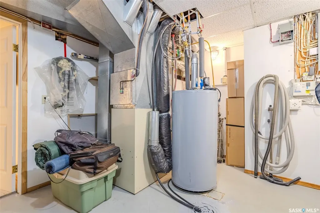 406 Braeburn Crescent Saskatoon SK S7V 1A5