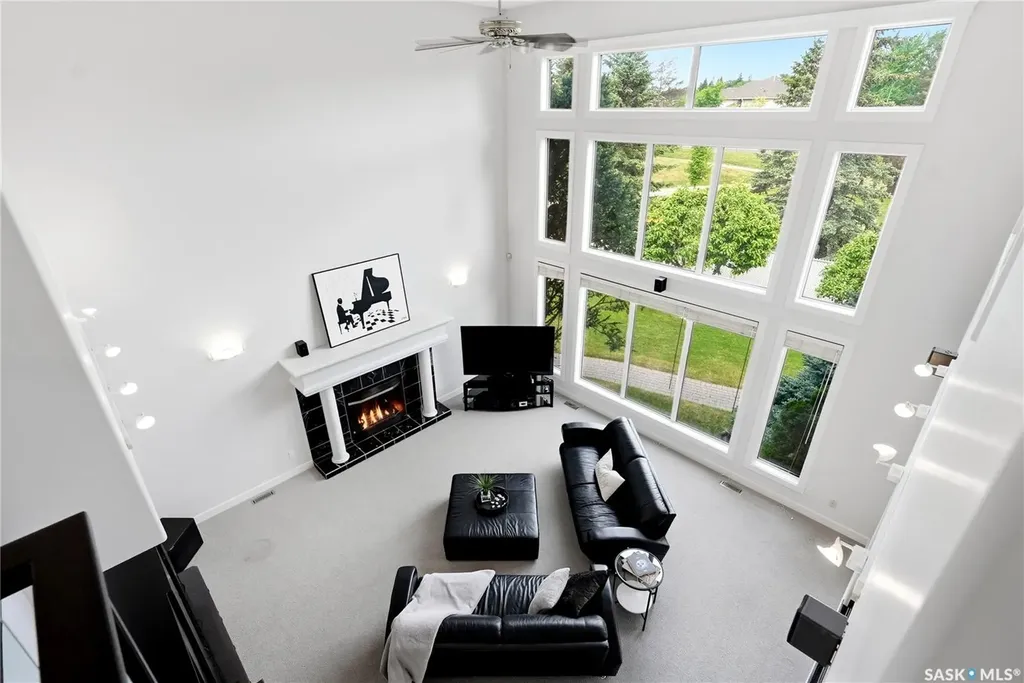 214 Mendel Green Saskatoon SK S7J 5J7