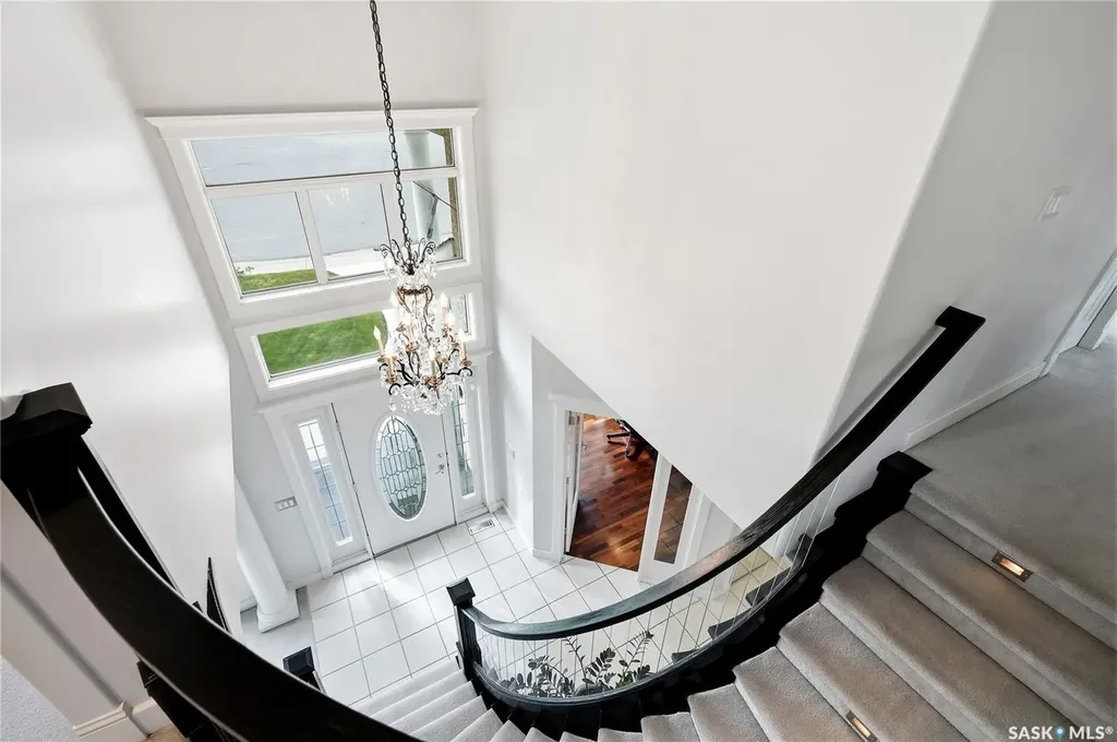 214 Mendel Green Saskatoon SK S7J 5J7