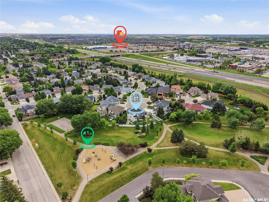 214 Mendel Green Saskatoon SK S7J 5J7