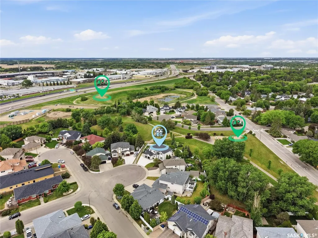 214 Mendel Green Saskatoon SK S7J 5J7