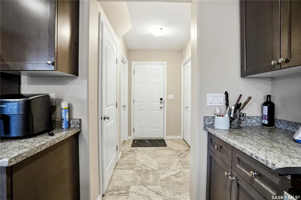 302 Dickson Crescent Saskatoon SK S7T 0T8