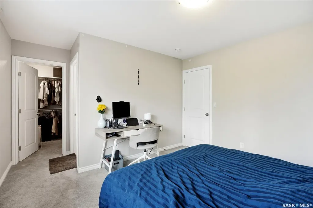 302 Dickson Crescent Saskatoon SK S7T 0T8