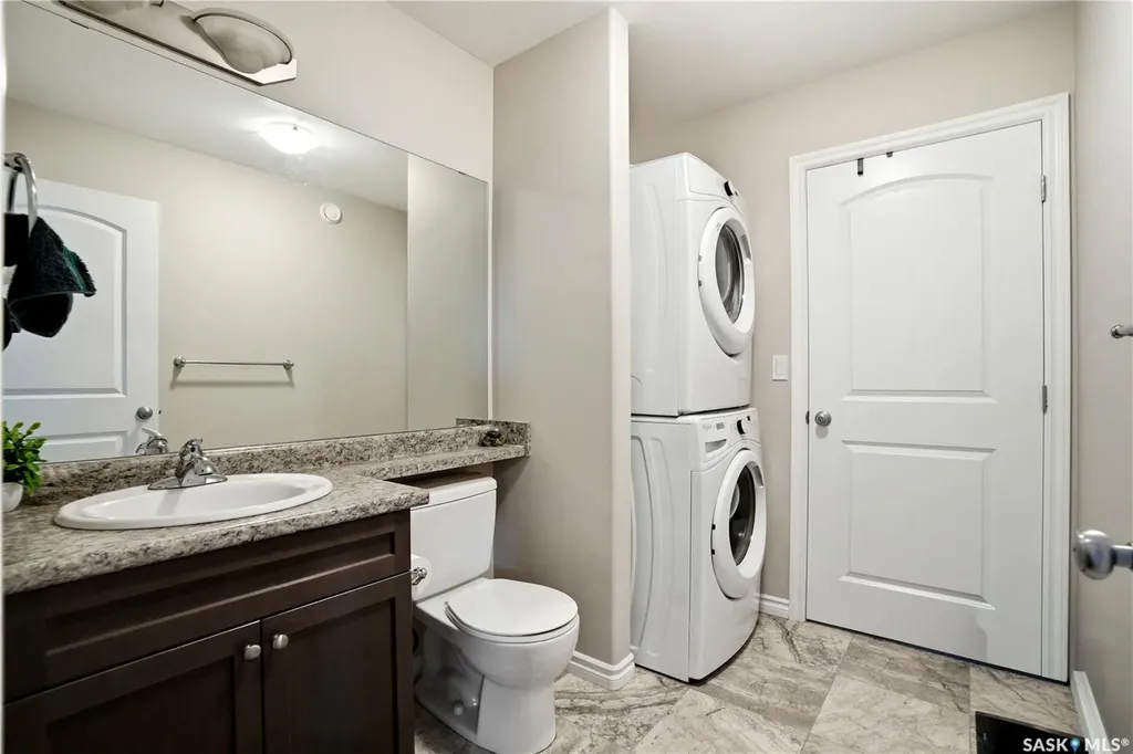 302 Dickson Crescent Saskatoon SK S7T 0T8
