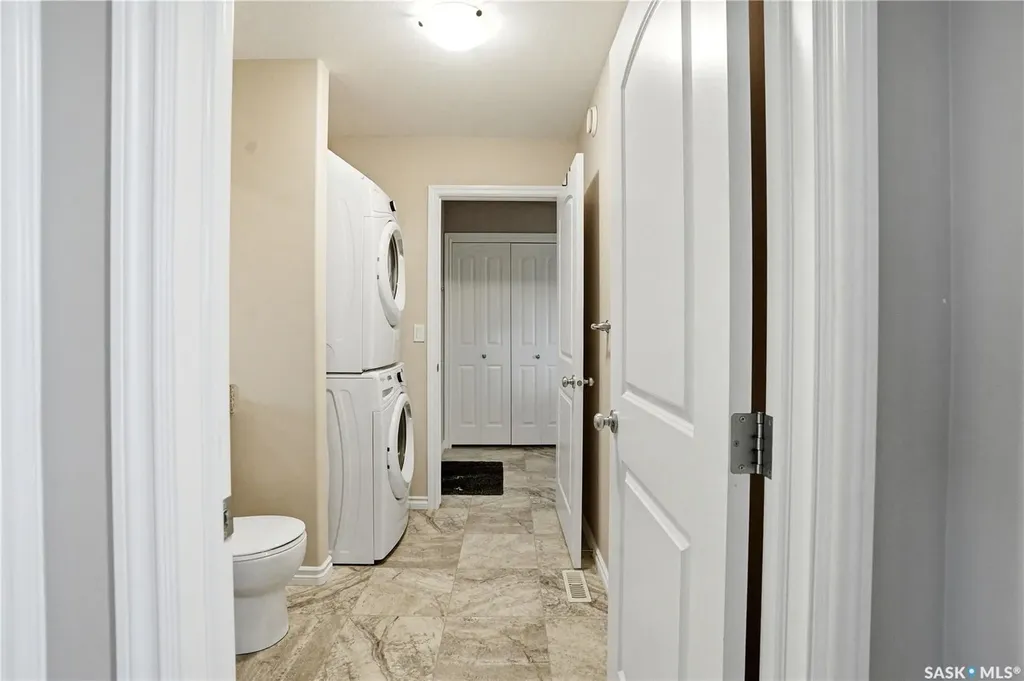 302 Dickson Crescent Saskatoon SK S7T 0T8