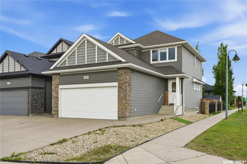 302 Dickson Crescent Saskatoon SK S7T 0T8