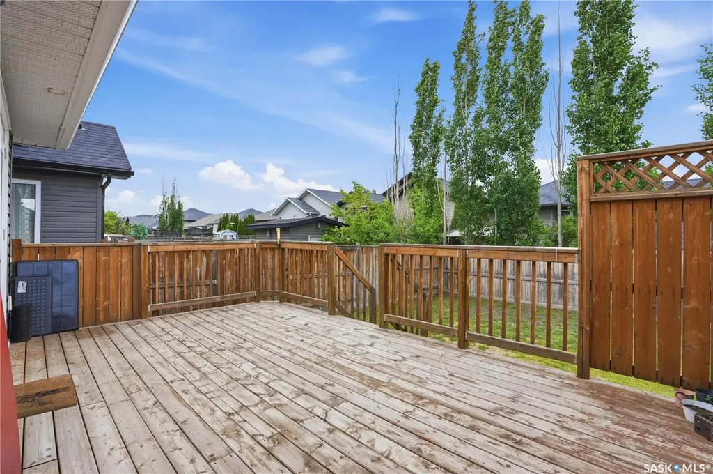 302 Dickson Crescent Saskatoon SK S7T 0T8