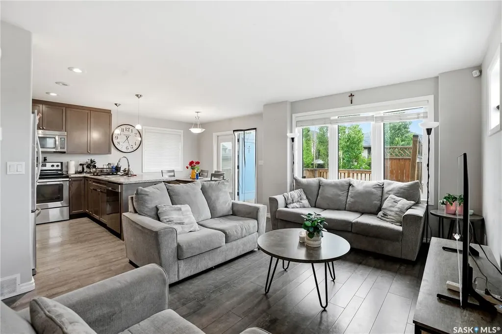 302 Dickson Crescent Saskatoon SK S7T 0T8