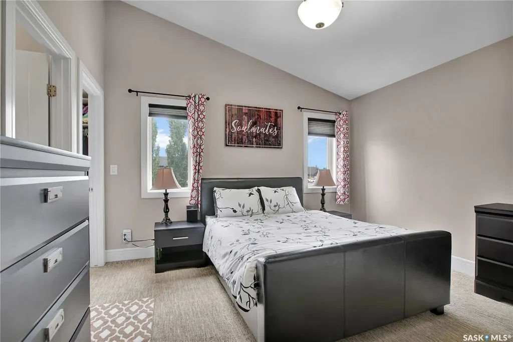 902 Stony Crescent Martensville SK S7K 6K7