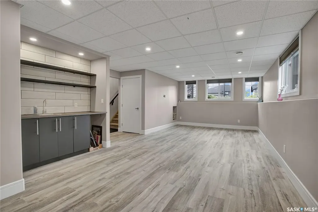 902 Stony Crescent Martensville SK S7K 6K7