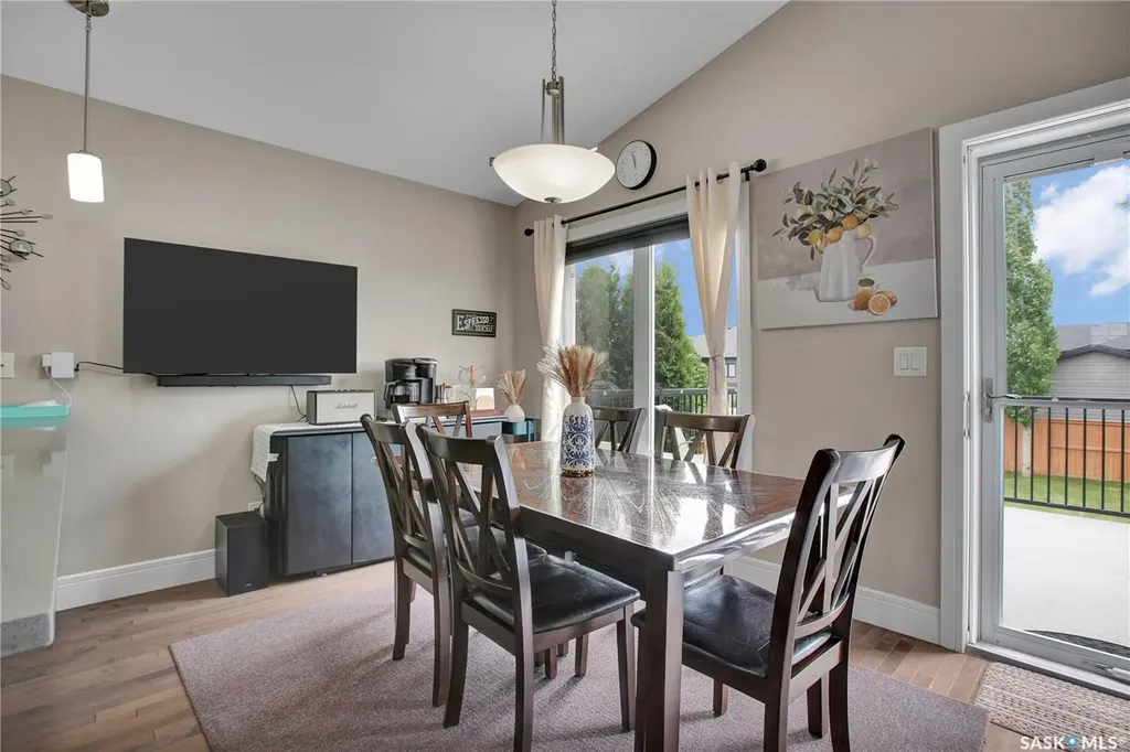 902 Stony Crescent Martensville SK S7K 6K7