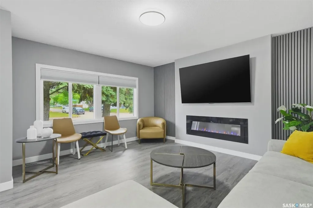 1924 Dufferin Avenue Saskatoon SK S7J 1B7