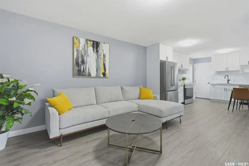 1924 Dufferin Avenue Saskatoon SK S7J 1B7