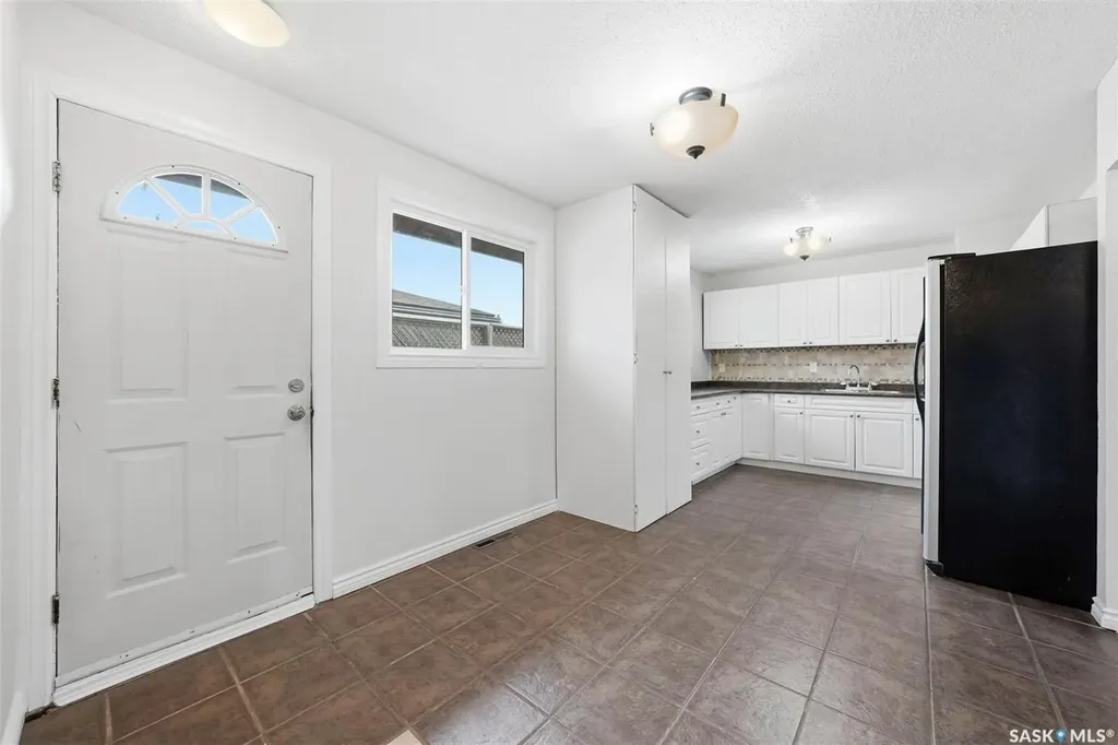 502 X Avenue N Saskatoon SK S7L 3K2