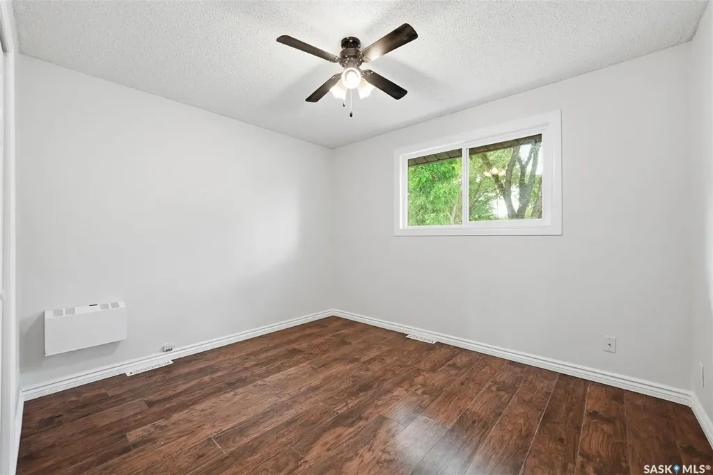 502 X Avenue N Saskatoon SK S7L 3K2