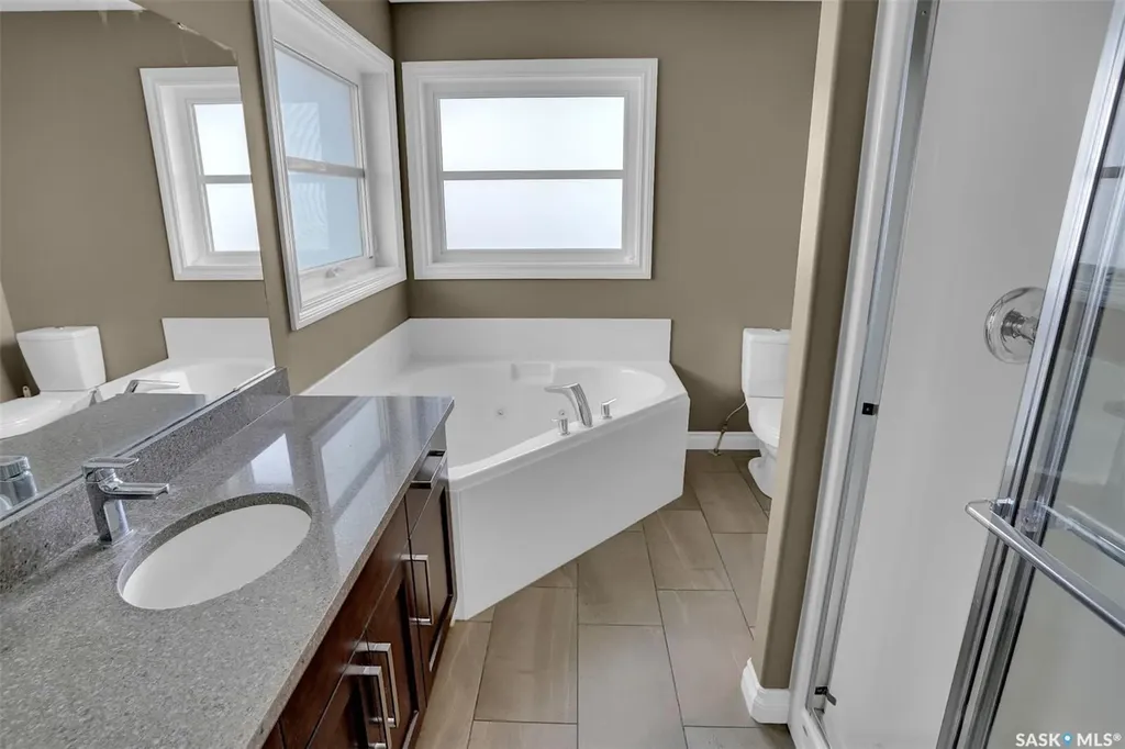 5460 Mckenna Crescent Regina SK S4W 0H3