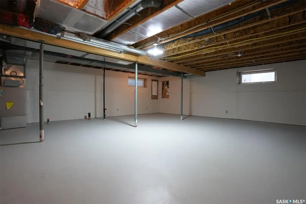 5460 Mckenna Crescent Regina SK S4W 0H3