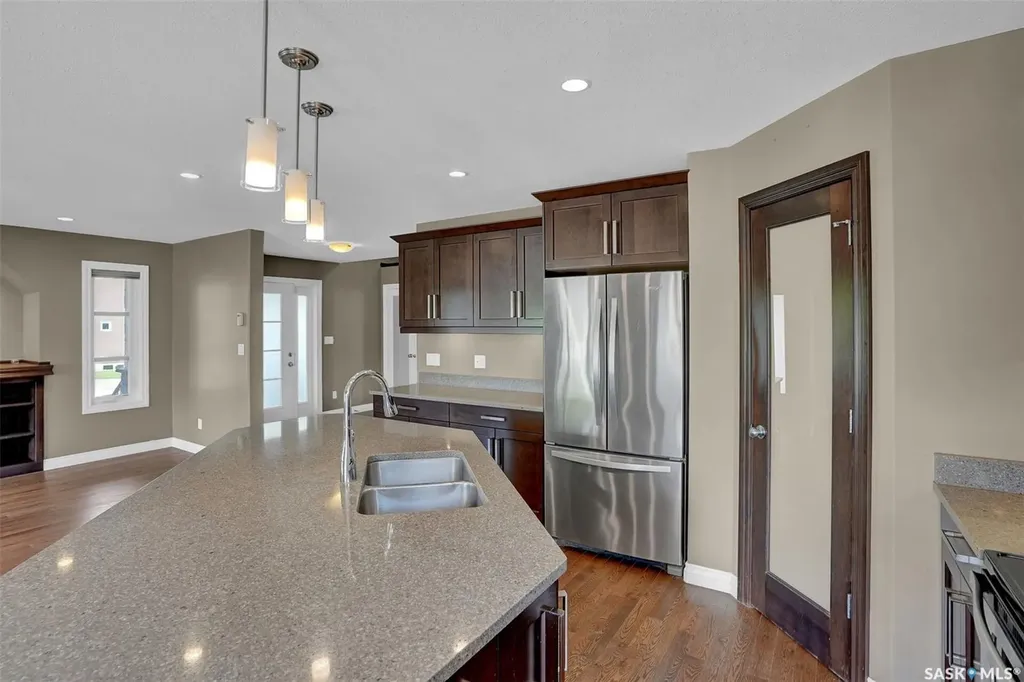 5460 Mckenna Crescent Regina SK S4W 0H3