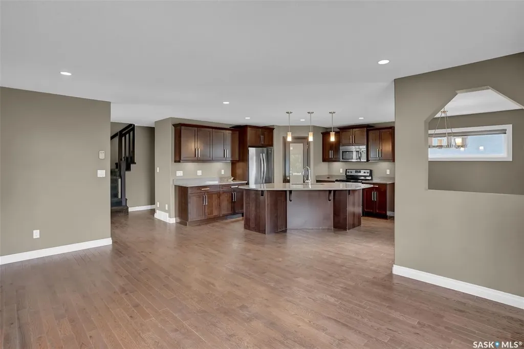 5460 Mckenna Crescent Regina SK S4W 0H3