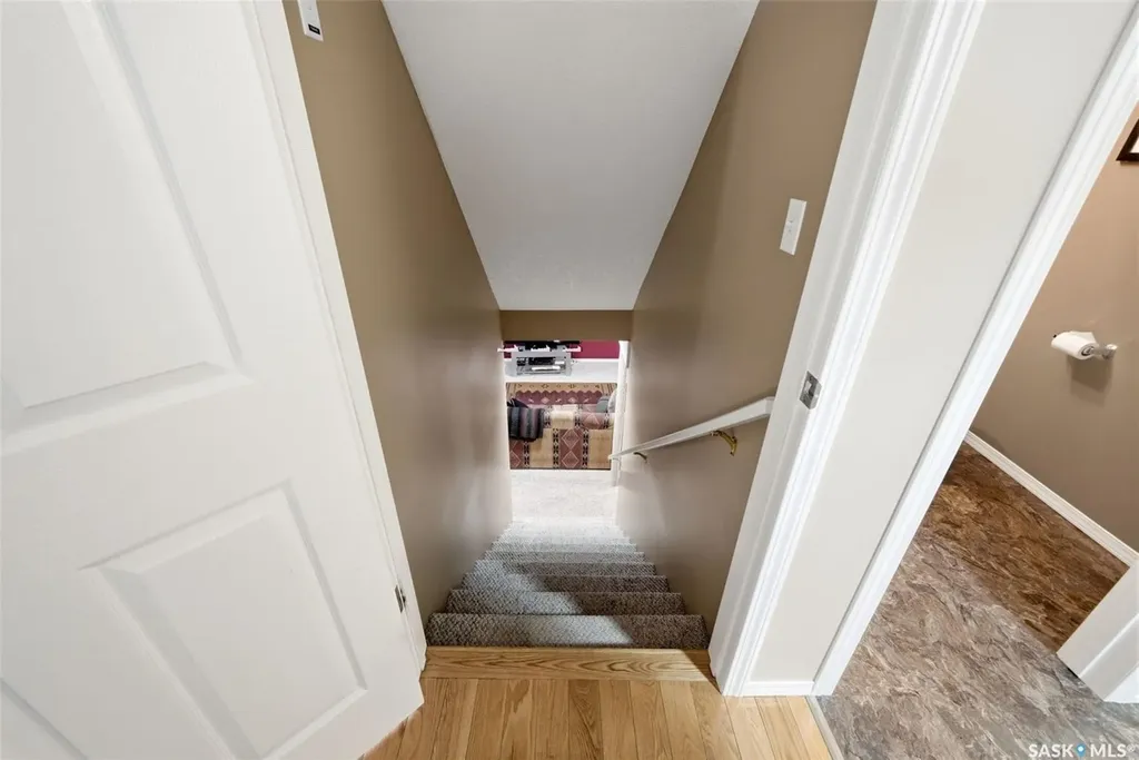 412 Fairway Road N Regina SK S4Y 1A1