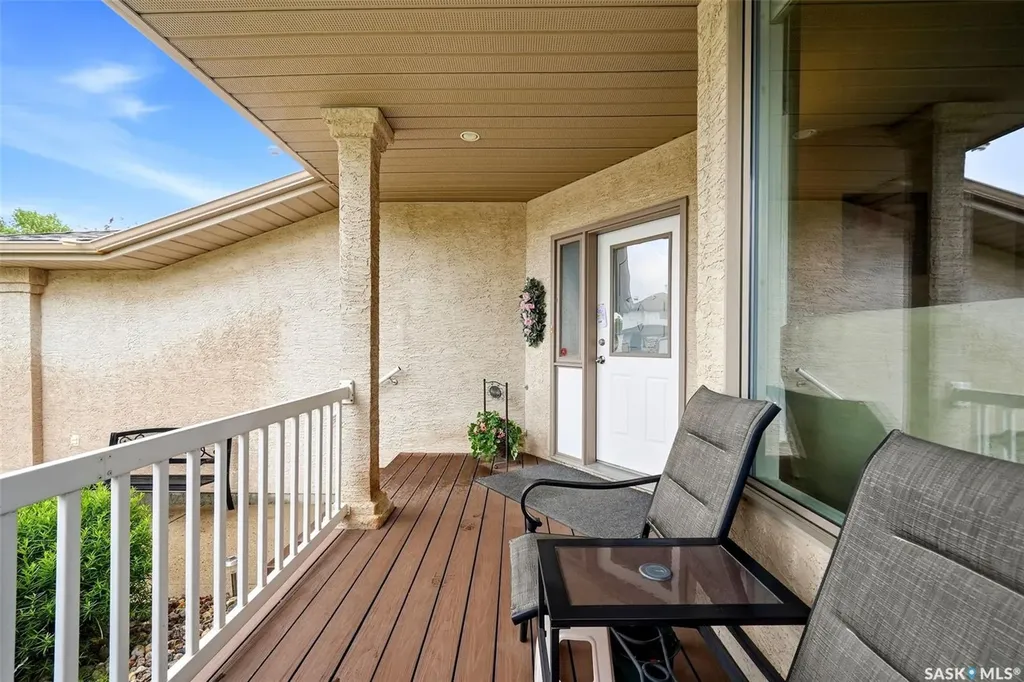 412 Fairway Road N Regina SK S4Y 1A1