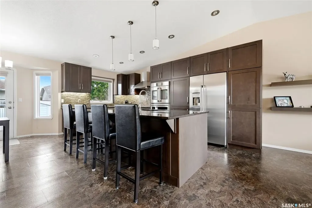 412 Fairway Road N Regina SK S4Y 1A1
