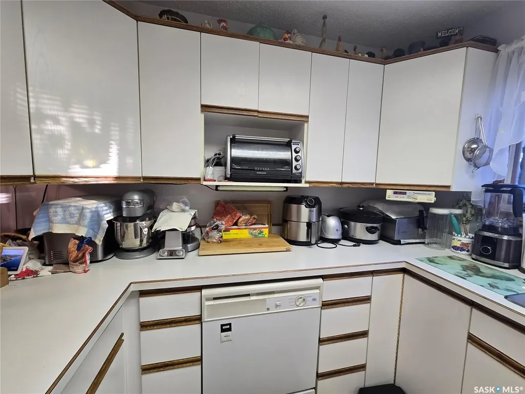 228 10th Street Humboldt SK S0K 2A0