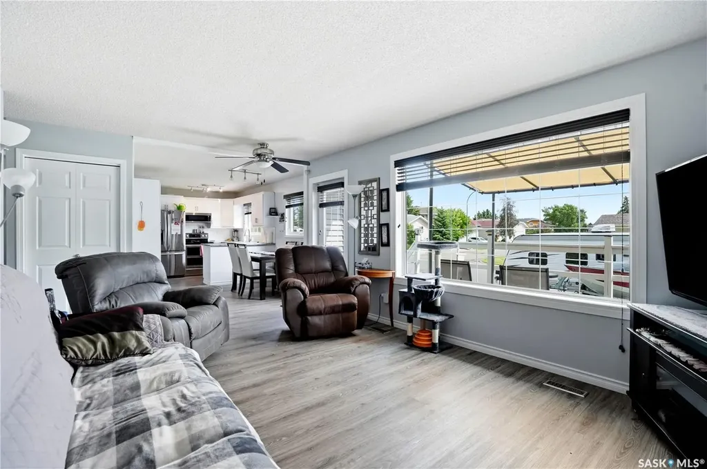 214 Westview Drive Balgonie SK S0G 0E0