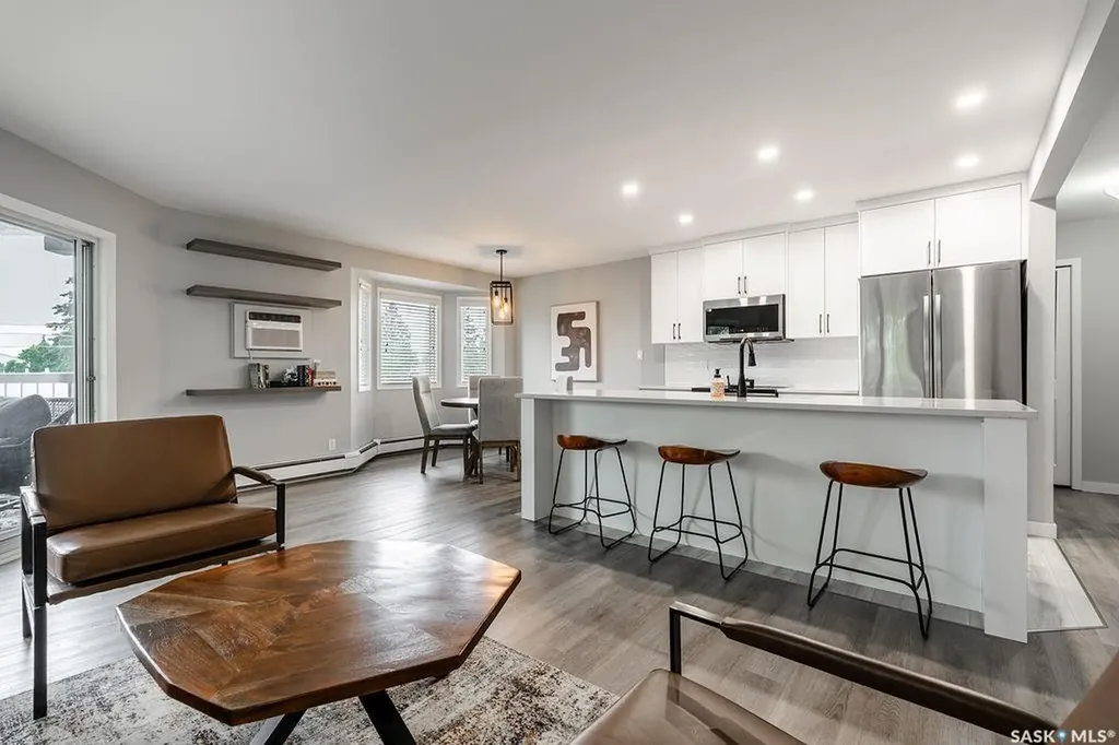 1215 Louise Avenue Saskatoon SK S7H 2P8
