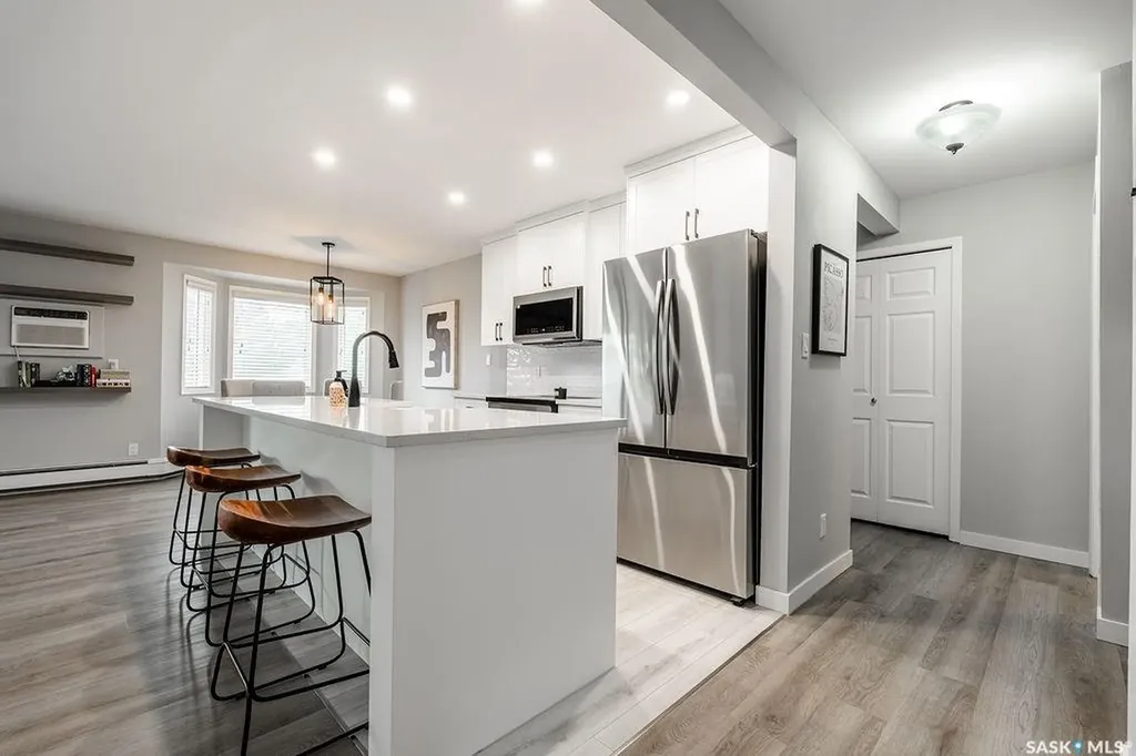 1215 Louise Avenue Saskatoon SK S7H 2P8