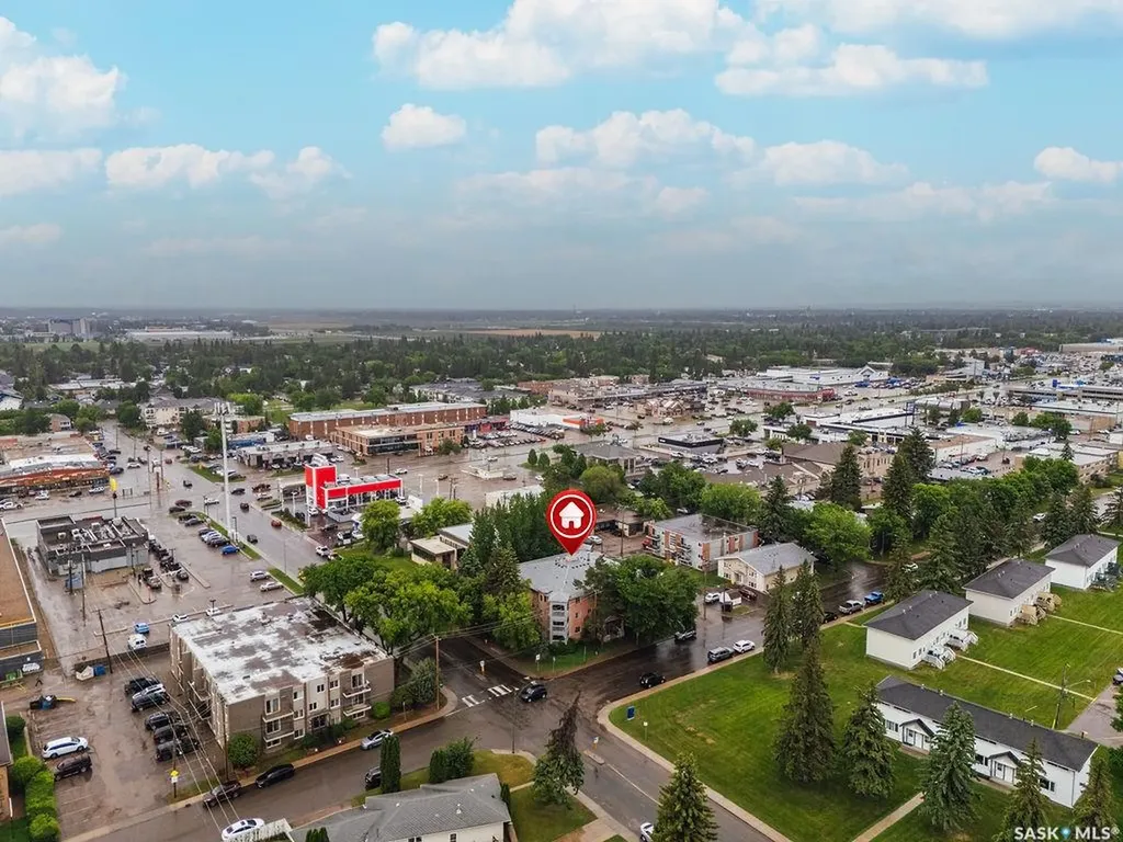 1215 Louise Avenue Saskatoon SK S7H 2P8