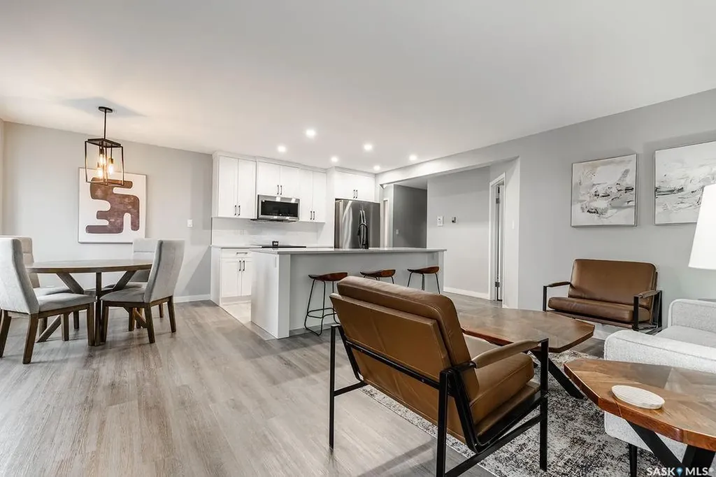 1215 Louise Avenue Saskatoon SK S7H 2P8