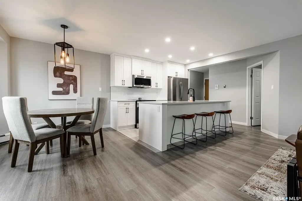 1215 Louise Avenue Saskatoon SK S7H 2P8