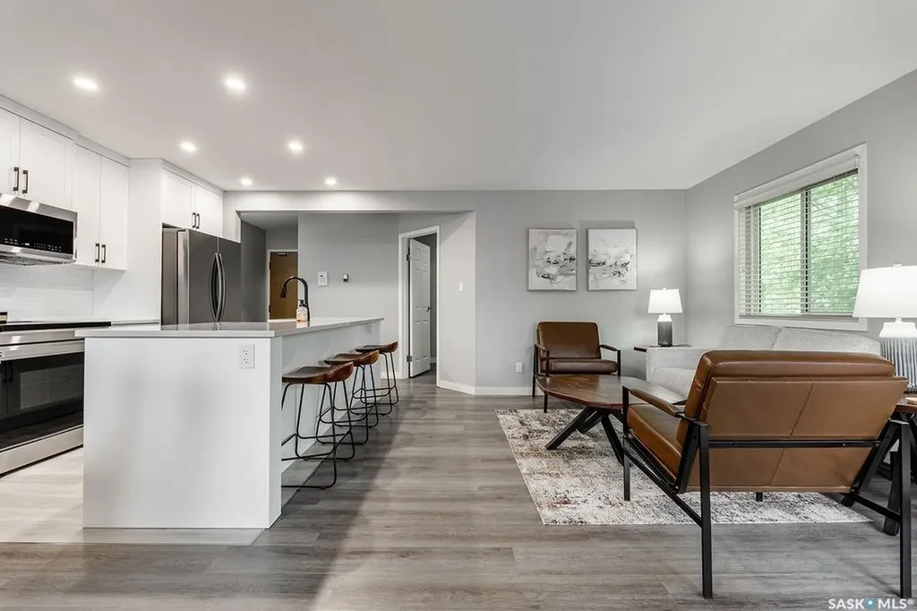 1215 Louise Avenue Saskatoon SK S7H 2P8