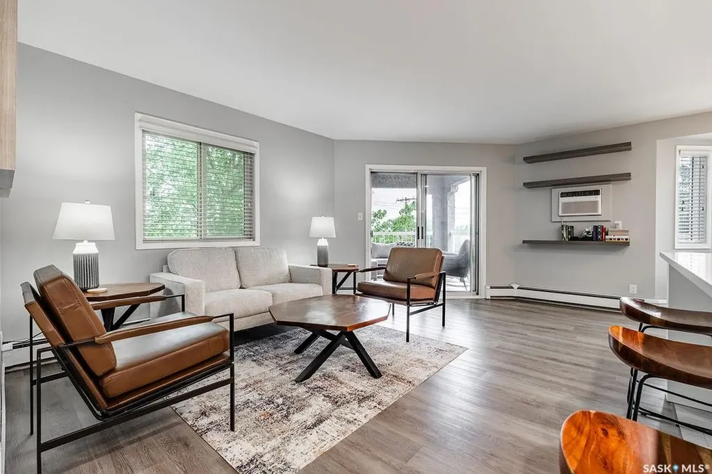 1215 Louise Avenue Saskatoon SK S7H 2P8