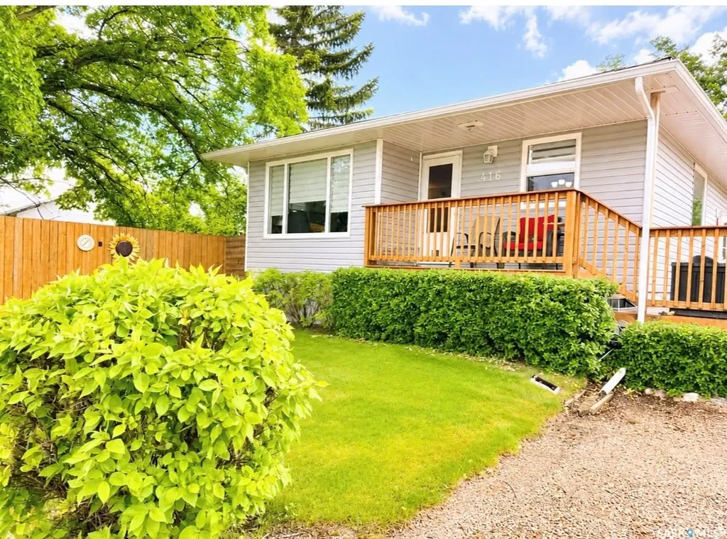 416 Reed Street Morse SK S0H 3C0