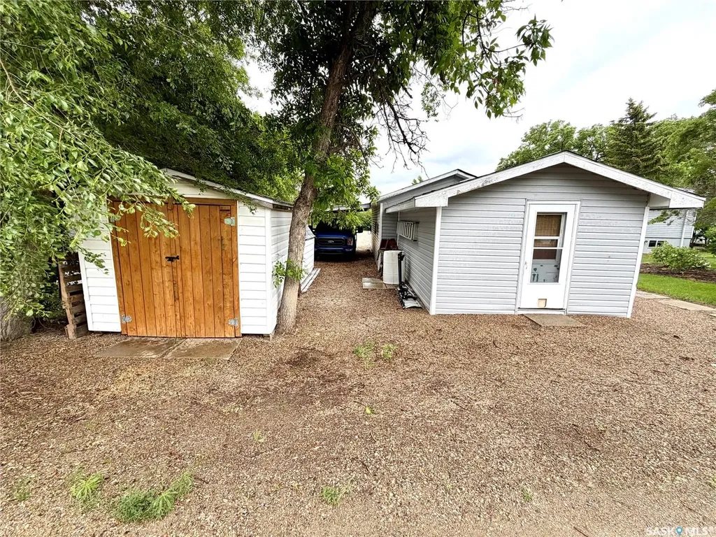416 Reed Street Morse SK S0H 3C0