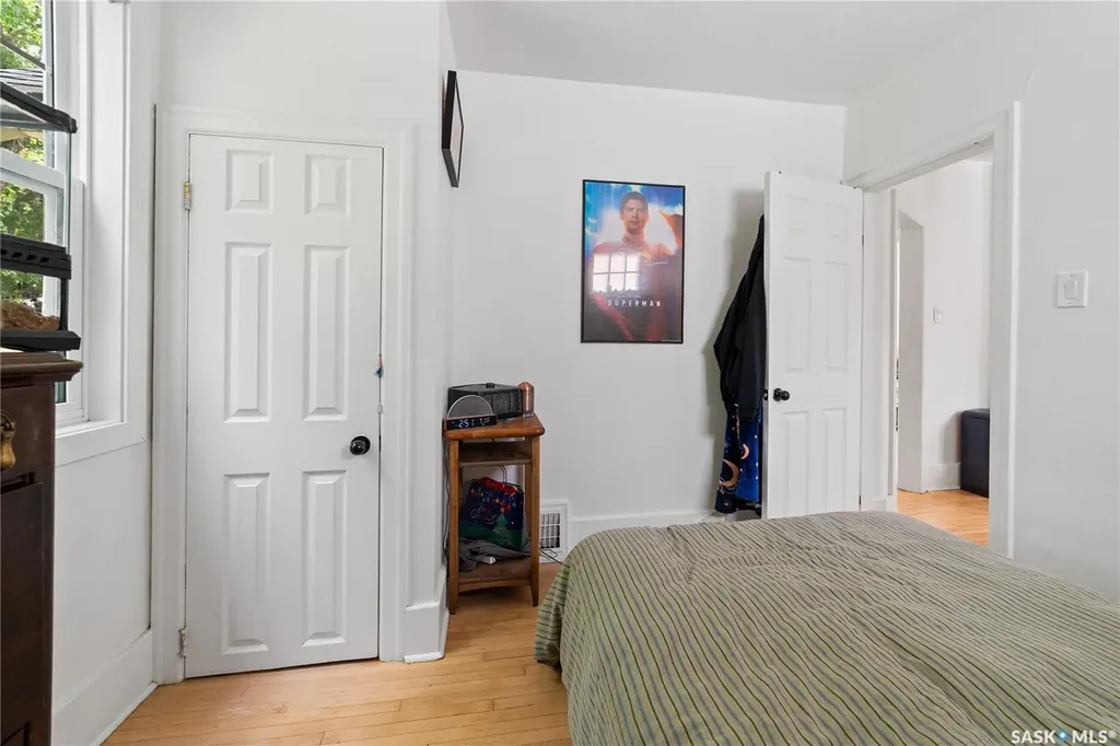 1954 Athol Street Regina SK S4T 3E3