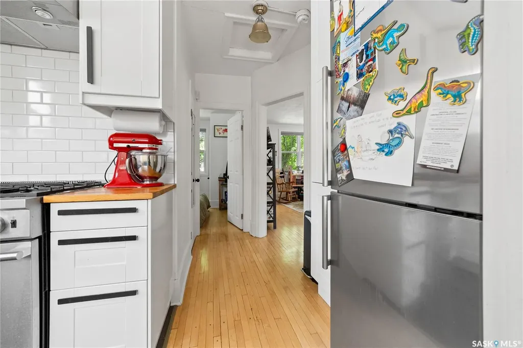 1954 Athol Street Regina SK S4T 3E3