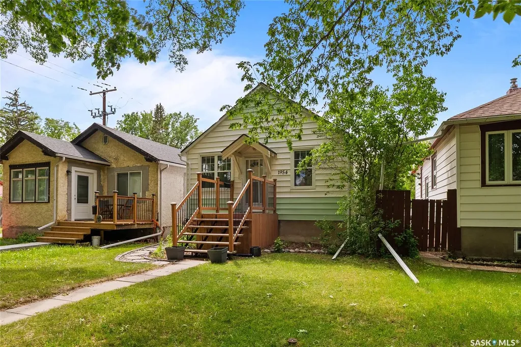 1954 Athol Street Regina SK S4T 3E3