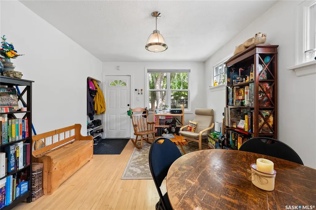 1954 Athol Street Regina SK S4T 3E3