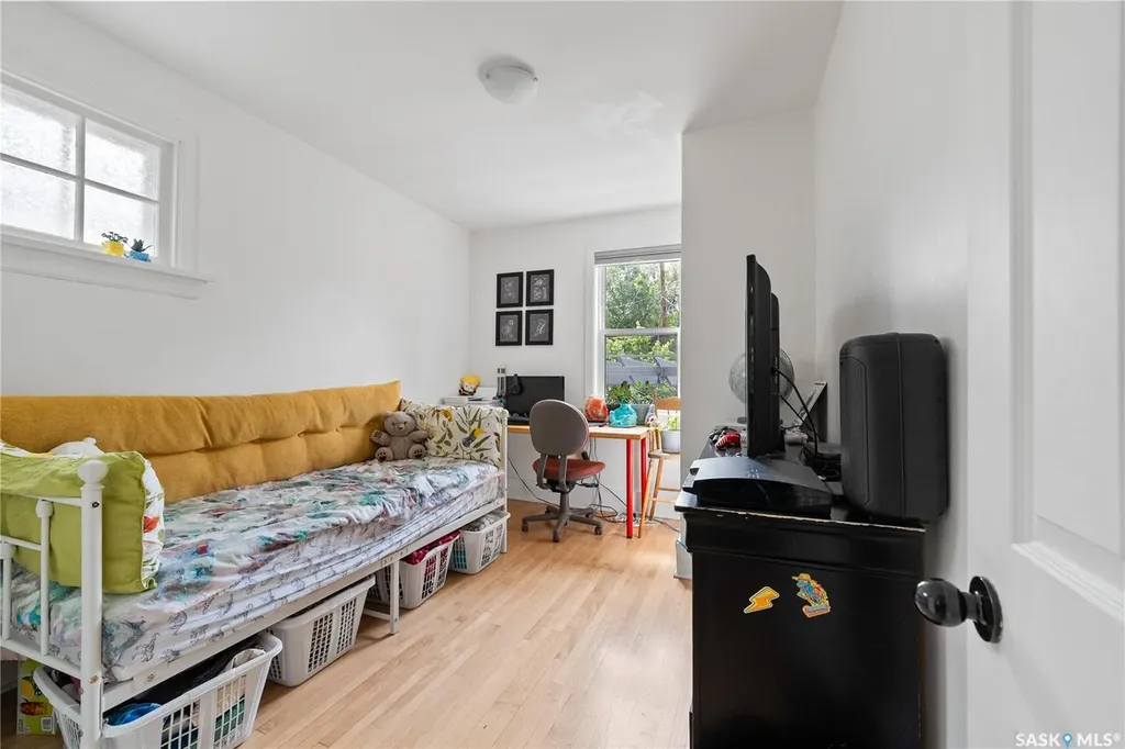 1954 Athol Street Regina SK S4T 3E3