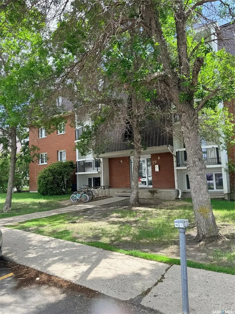 19 Centennial Street Regina SK S4S 6P8