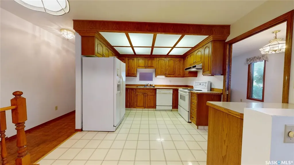 302 Swan Lane Saskatoon SK S7J 5B5