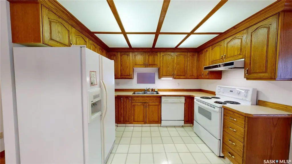 302 Swan Lane Saskatoon SK S7J 5B5