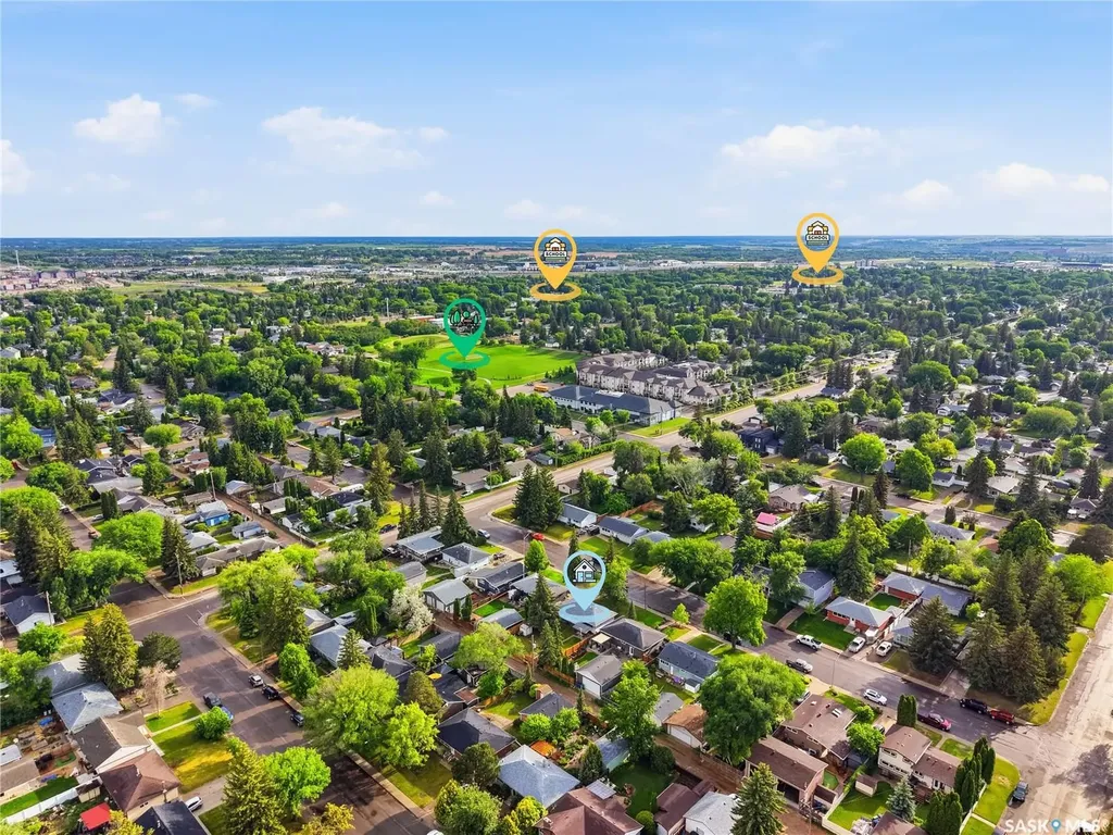 2321 Munroe Avenue S Saskatoon SK S7J 1S4