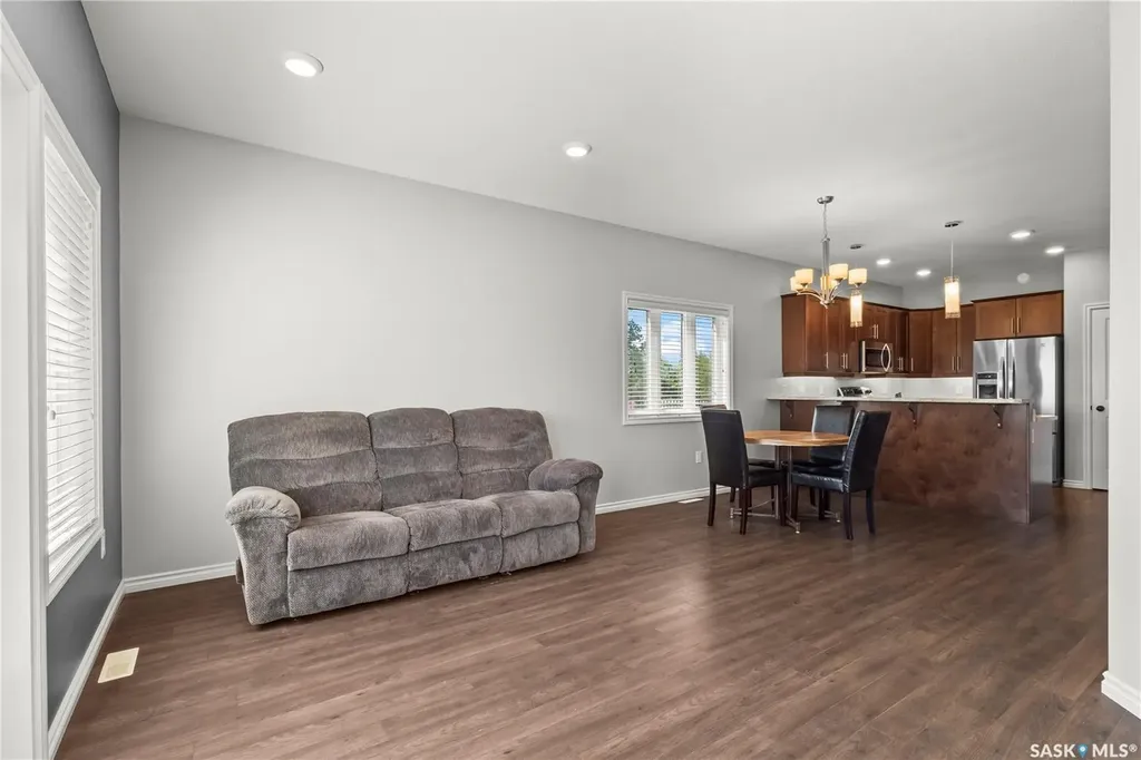 550 Southwood Drive Prince Albert SK S6V 1G4