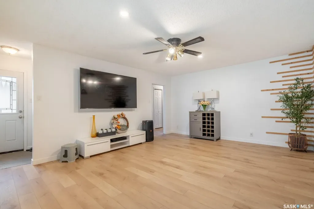 3312 Portnall Avenue Regina SK S4S 2B6